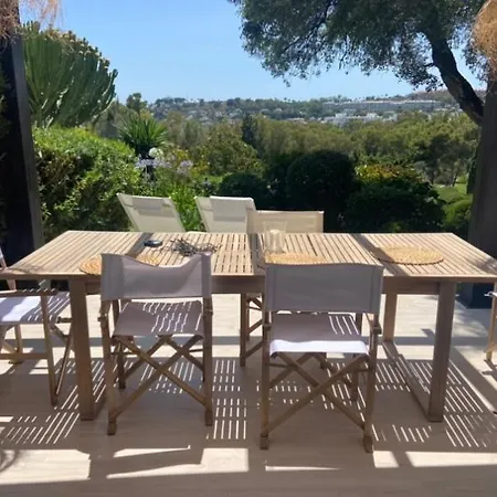 Pergolas Holiday home