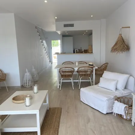 Pergolas Holiday home
