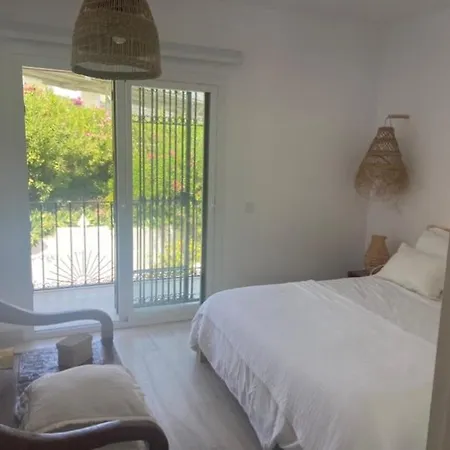 Pergolas Holiday home